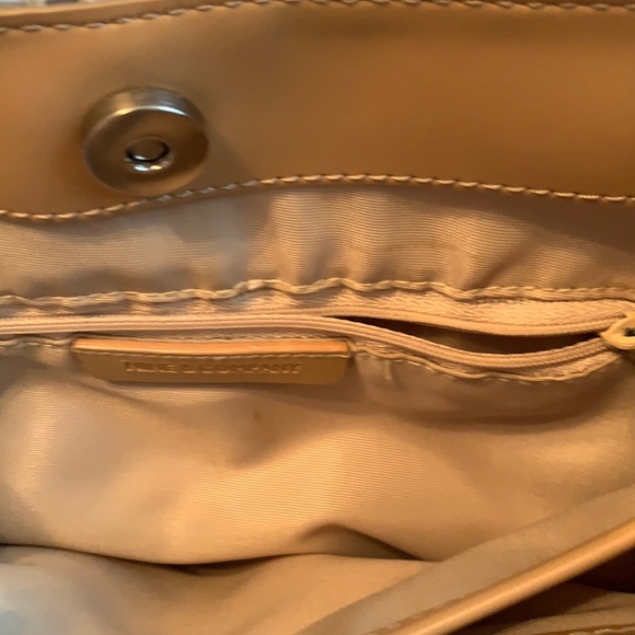 Nine & Company Handbag/Tote - Picture 9 of 10